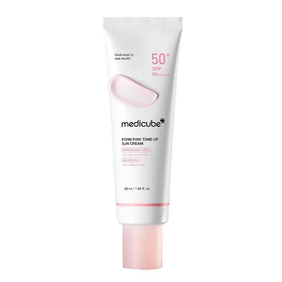 ضدآفتاب بی‌رنگ مدیکیوب Medicube PDRN Pink Collagen Tone-Up Sun Serum SPF50+ PA++++ | ضدآفتاب جوانساز و آبرسان | حاوی PDRN و کلاژن | کمک به محافظت از پوست در برابر اشعه‌های UVA و UVB | بی‌رنگ