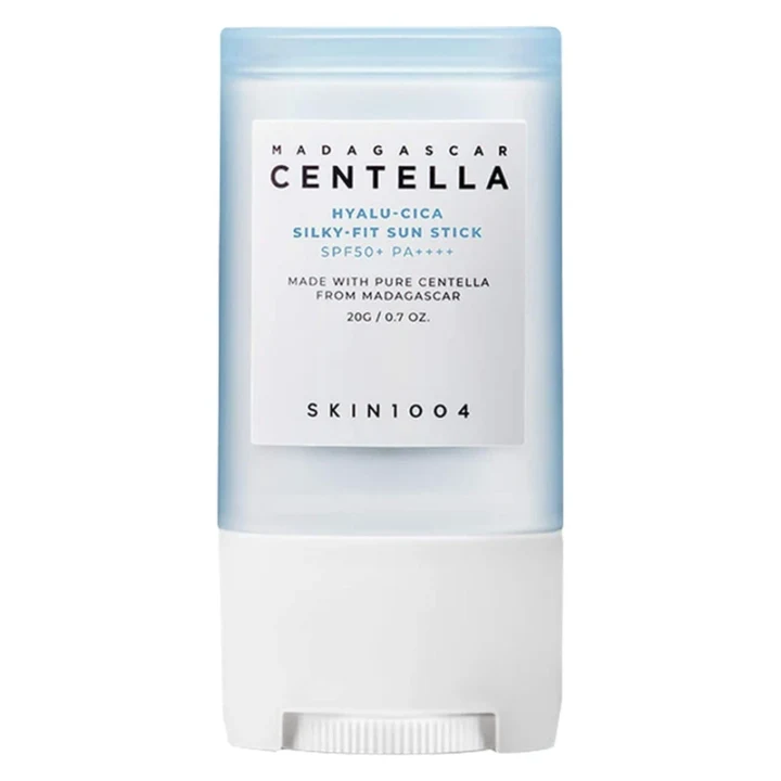 ضدآفتاب کرمی بی‌رنگ اسکین مدل سیکا سنتلا SKIN1004 Madagascar Centella Hyalu-Cica Water-Fit Sun Serum SPF50+ PA++++ | ضدآفتاب آبرسان و محافظ پوست | بافت سبک و بدون سفیدی روی پوست | مناسب استفاده روزانه